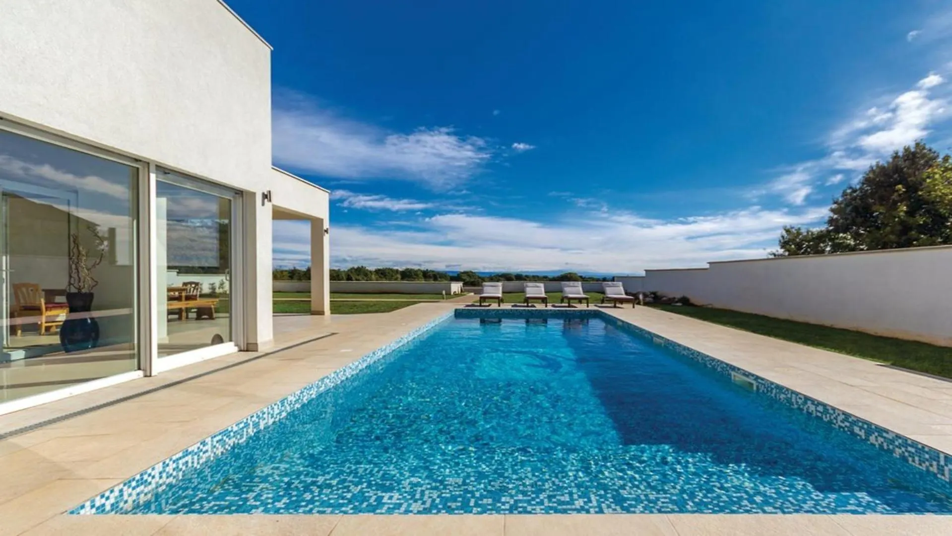Villamorningview Ližnjan